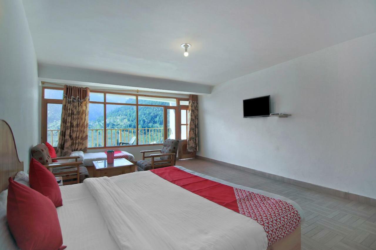 Bhrigu Hotel 3*